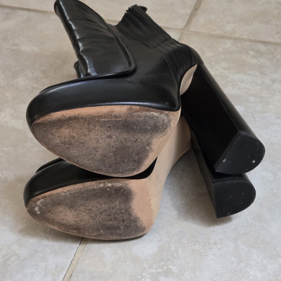Alexander Wang Black Leather Heeled Boots - Picture 5 of 5